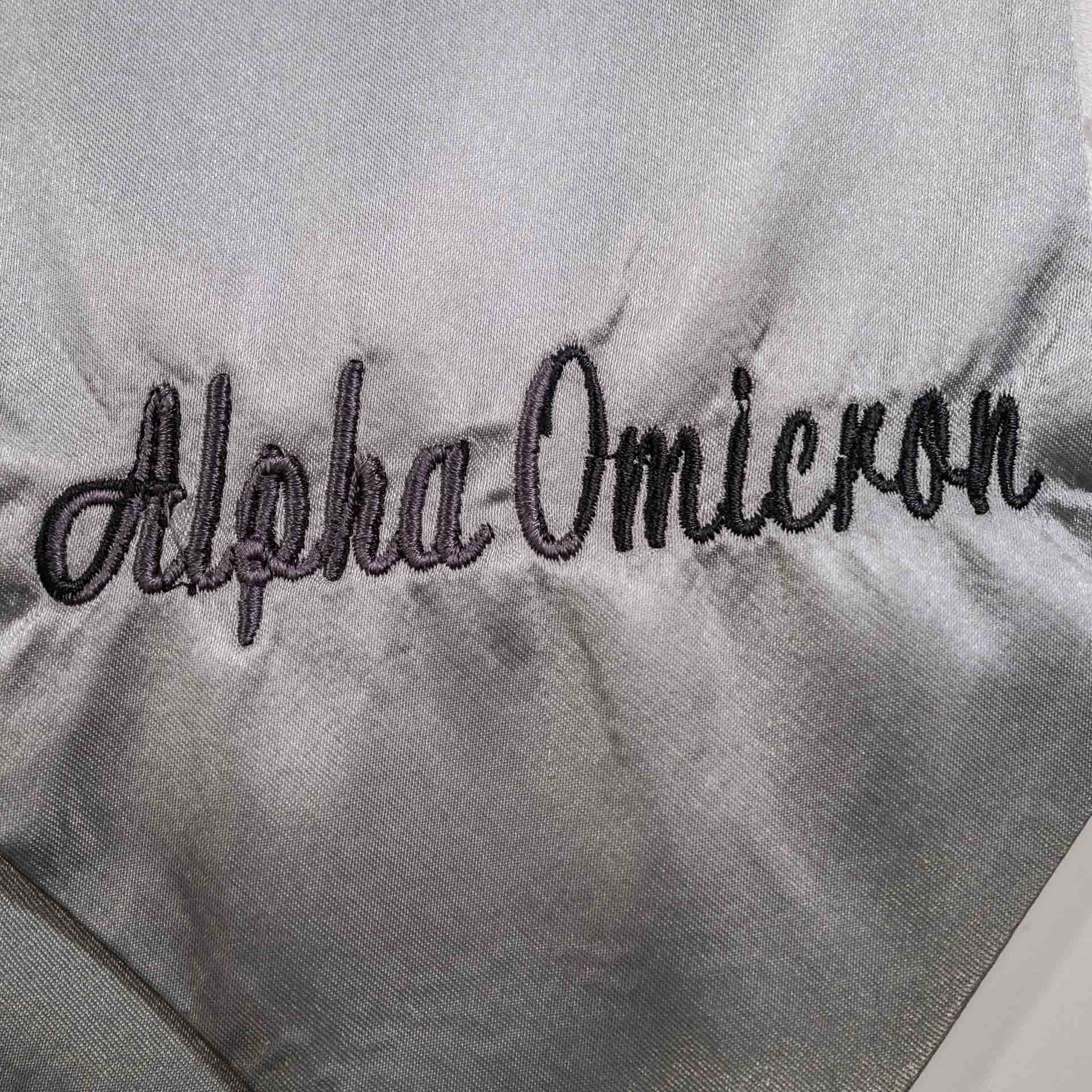 Competitor graduation stole showing poor wrinkling due to bad stitching process